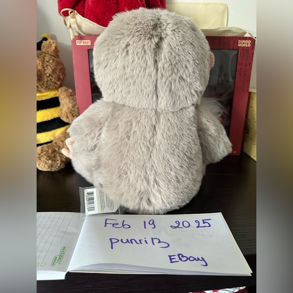 Jellycat Bo Bigfoot - RARE FIND (BNWT) - Picture 5 of 5